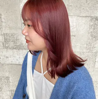 セミロング カラー 🫧レイナ 🫧 ツヤ髪／艶カラー🫧のヘアスタイル
