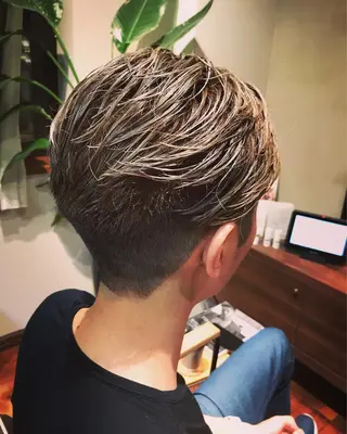 メンズ Leverage所属・【店長】外国人風 メンズヘア尾上雄輝のヘアスタイル