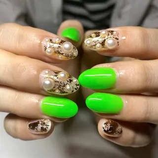 ネイル Nails VINATI所属・ササキスズナ Jr.ネイリストのネイルデザイン