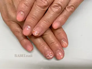 ネイル BABELバベル所属・江戸川橋✨BABEL 【バベル】大人可愛いのネイルデザイン