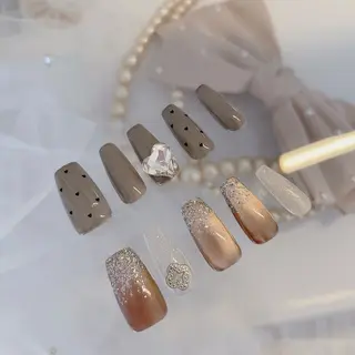 ネイル Charlie所属・Charlie 🖤のネイルデザイン