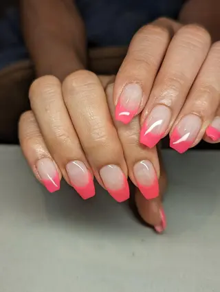 ネイル Nailsalon BEeR。のネイルデザイン