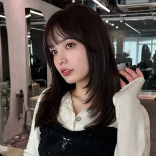 セミロング 透明感カラー/ レイヤー🪽千優のヘアスタイル
