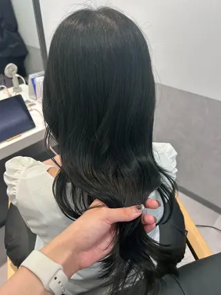 セミロング BALMY所属・BALMY- natsuのヘアスタイル