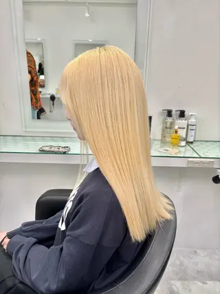 ロング 似合わせハイトーン♡ みつきのヘアスタイル