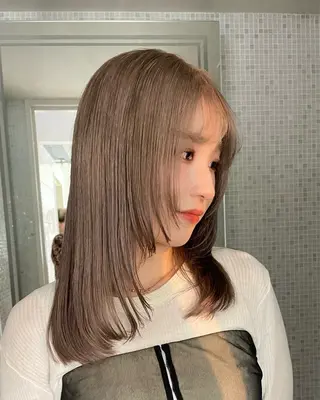 セミロング カラー こだわりハイトーン/ ケアブリーチ/岸のヘアスタイル