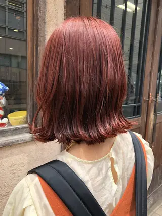 ミディアム カラー 國次 夕貴のヘアスタイル