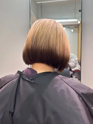 ショート カラー GO TO DAY SHAIRE SALON SHIBUYA SOL所属・マンツーマン渋谷 早坂僚太のヘアスタイル