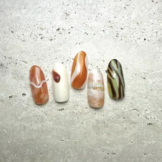 ネイル elche SHOKOのネイルデザイン