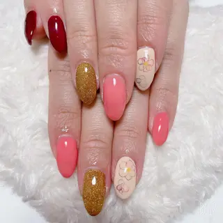 ネイル The Best Beauty受付担当のヘアスタイル