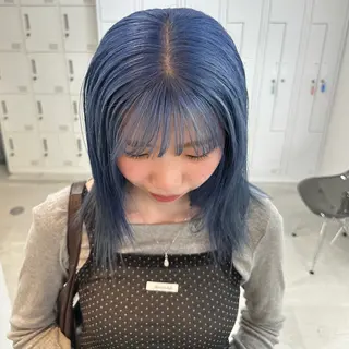 セミロング カラー REAL 心斎橋所属・ハイトーン/ベージュ /デザイン🦋ナツミのヘアスタイル