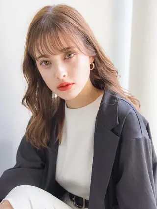 セミロング カラー系/カット特化 🟠オオタキマサシのヘアスタイル