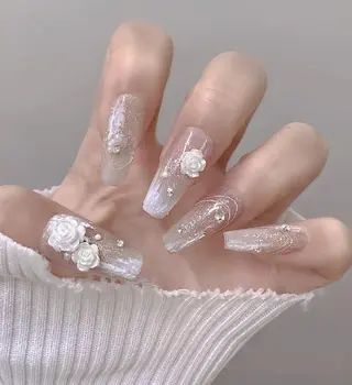 ネイル Theone栄店 松田のネイルデザイン