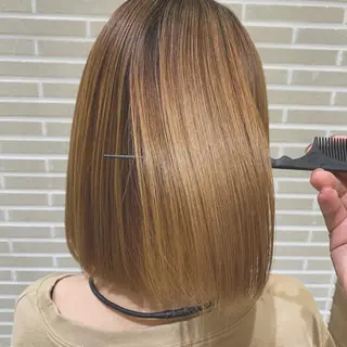 ショート amie三ノ宮所属・潟上 菜摘のヘアスタイル
