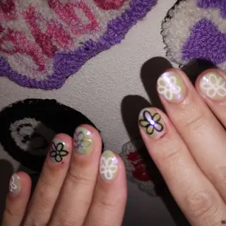 ネイル 424 nailsのネイルデザイン