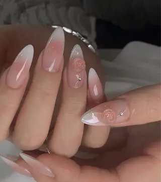 ネイル Ryu Nail Studio所属・Ryu Nail 新大久保のネイルデザイン
