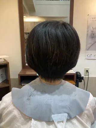 ショート MOLLASALON 浅香山店所属・ツジ モモカのヘアスタイル