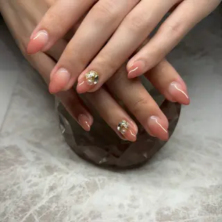 ネイル Nailsalon -Aのネイルデザイン
