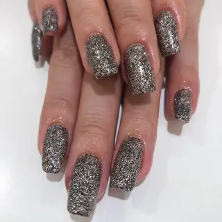 ネイル 矢崎 千春のネイルデザイン