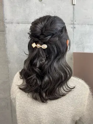 ロング カコ/レイヤーカット ヘアアレンジのヘアスタイル