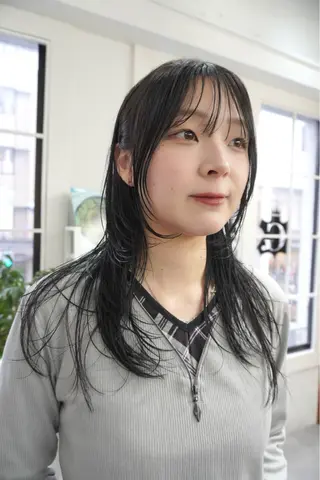 セミロング カラー レイヤー／似合わせ TAKUYAのヘアスタイル