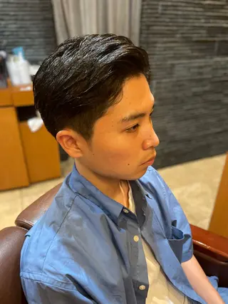 ミディアム メンズ ヘアモードキクチ銀座店所属・たかいさき ٩(๑❛ᴗ❛๑)۶のヘアスタイル