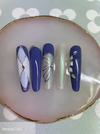 ネイル MIKIネイル YoYoのネイルデザイン