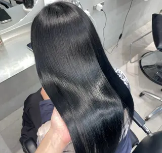 ロング 實方 ここ乃のヘアスタイル