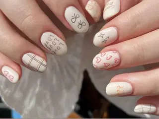 ネイル 吉田 晴奈のネイルデザイン