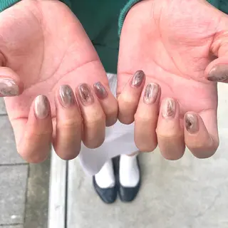 ネイル 友田 晴香のネイルデザイン