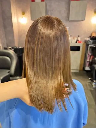 ミディアム カラー 🩶mana🩶艶髪 /カラーオンカラーのヘアスタイル