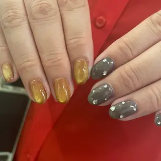 ミディアム m kaori𓃟のネイルデザイン