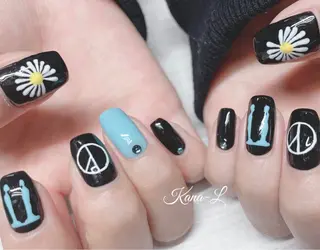 ネイル 芦辺 香奈のネイルデザイン