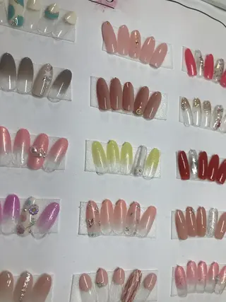 ネイル A MODO MIOのネイルデザイン