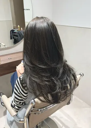ロング カラー salowin所属・吉ヶ別符 亮祐のヘアスタイル