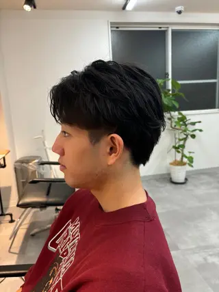 メンズ フェザーパーマ/韓国 /メンズカット保立のヘアスタイル