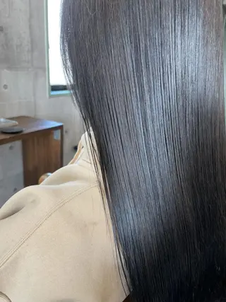 ロング カラー chouette/ 根本優希のヘアスタイル