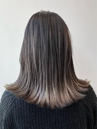 ミディアム Cielo by Siestaのヘアスタイル