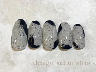 ネイル デザインサロン attra 本八幡店のネイルデザイン