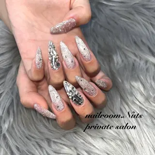 ネイル nailsalon Nutsのネイルデザイン