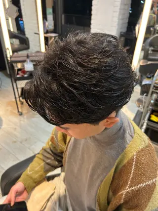 メンズ 有働由良／ハイトーン ／韓国メンズヘアのヘアスタイル