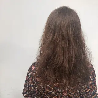 ロング カラー パーマ 高橋胡桃🪽 ディレクターのヘアスタイル