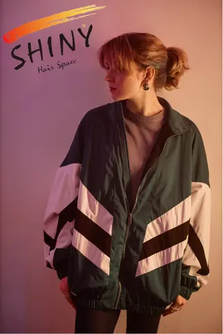 セミロング SHINY シャイニー千住大橋のヘアスタイル