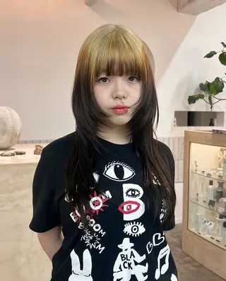 ロング カラー Terve. 赤松 メイのヘアスタイル