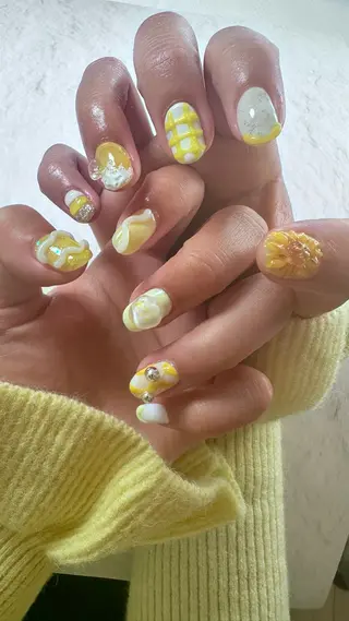 ネイル Atelier Ariのネイルデザイン