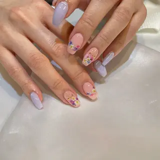 ネイル 糀屋 彩奈のネイルデザイン