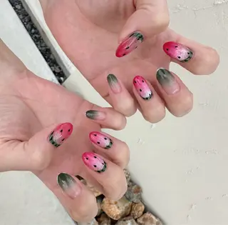 ネイル megu_ kanoanailのネイルデザイン