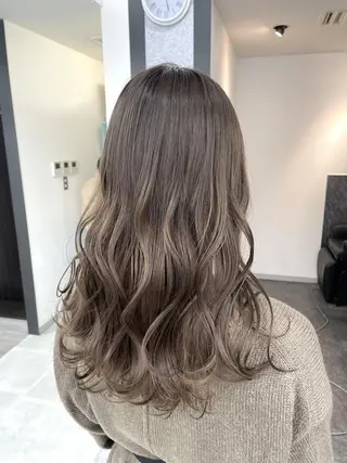 ロング JILL by GiseL/天神のヘアスタイル