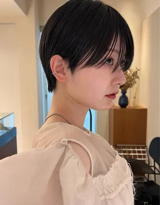 ショート 湯浅 美葉のヘアスタイル