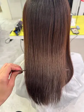 ロング カラー 赤み消しベージュ 🐿けんご🐿のヘアスタイル